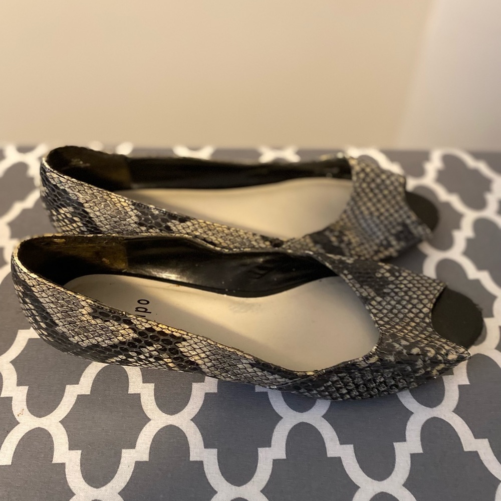 Open Toe Python, Loafer. - image 1